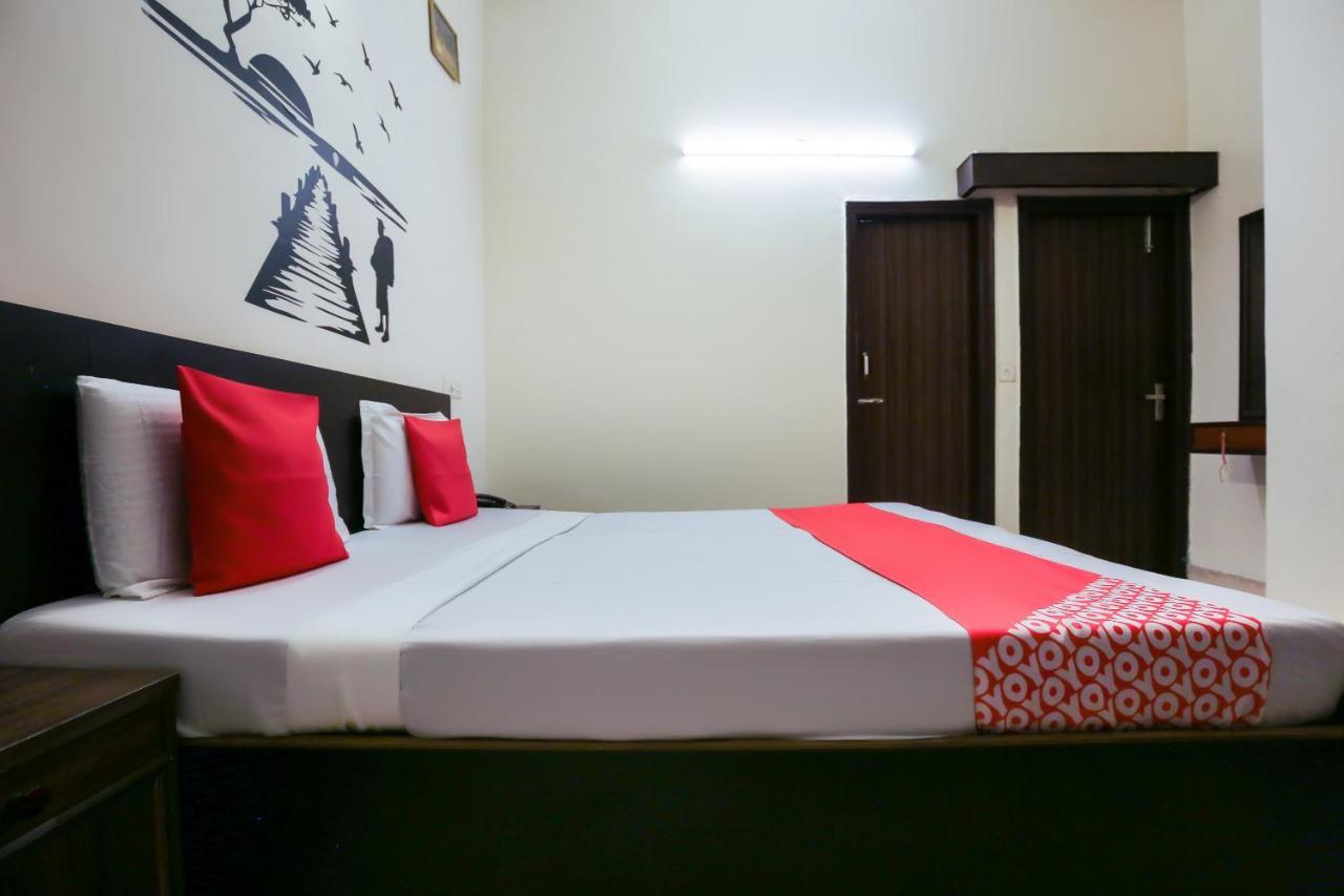 Oyo 4601 City Plaza Mohali Luaran gambar